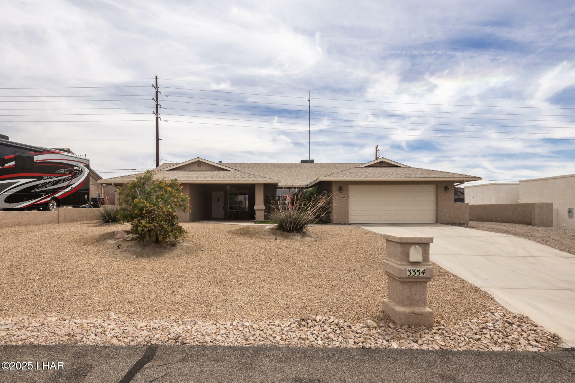 Property Photo: 3354 Candlewood Dr AZ 86406