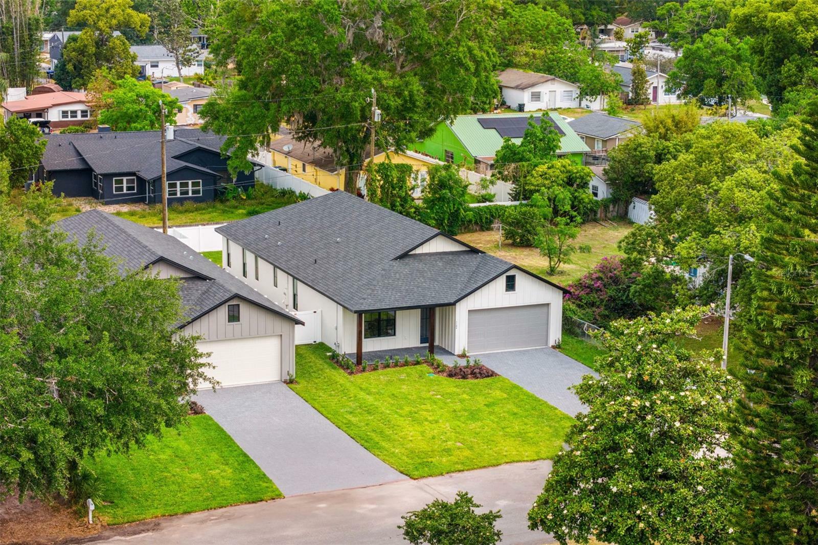 Property Photo: 1109 Naples Drive FL 32804