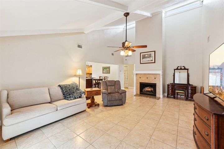 Property Photo:  2260 Winslow Circle  FL 32707 