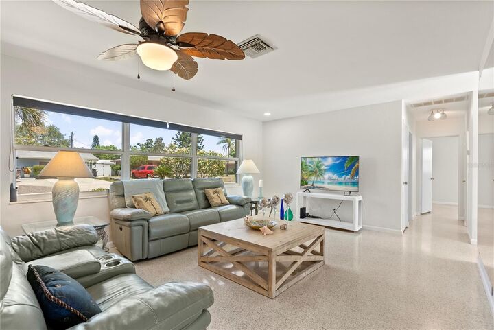 Property Photo:  13880 Dominica Drive  FL 33776 