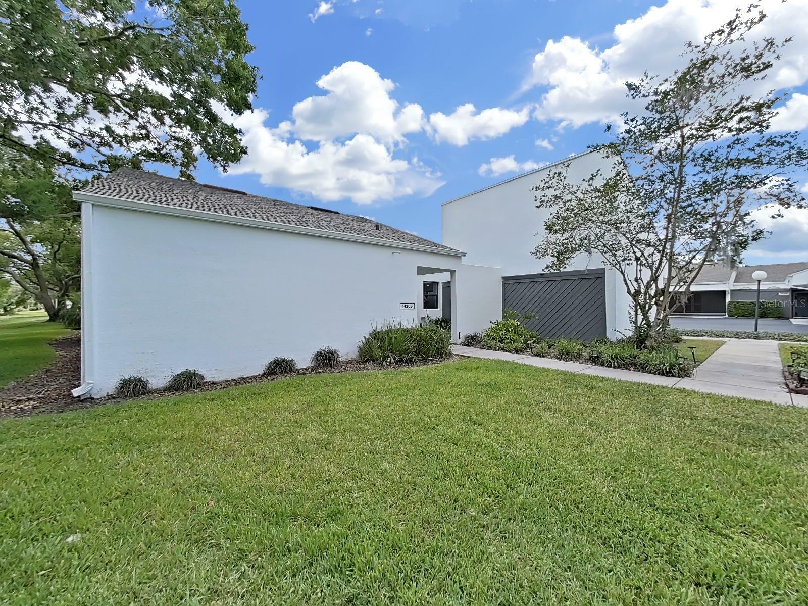 Property Photo: 14205 Cypress Terrace FL 33618