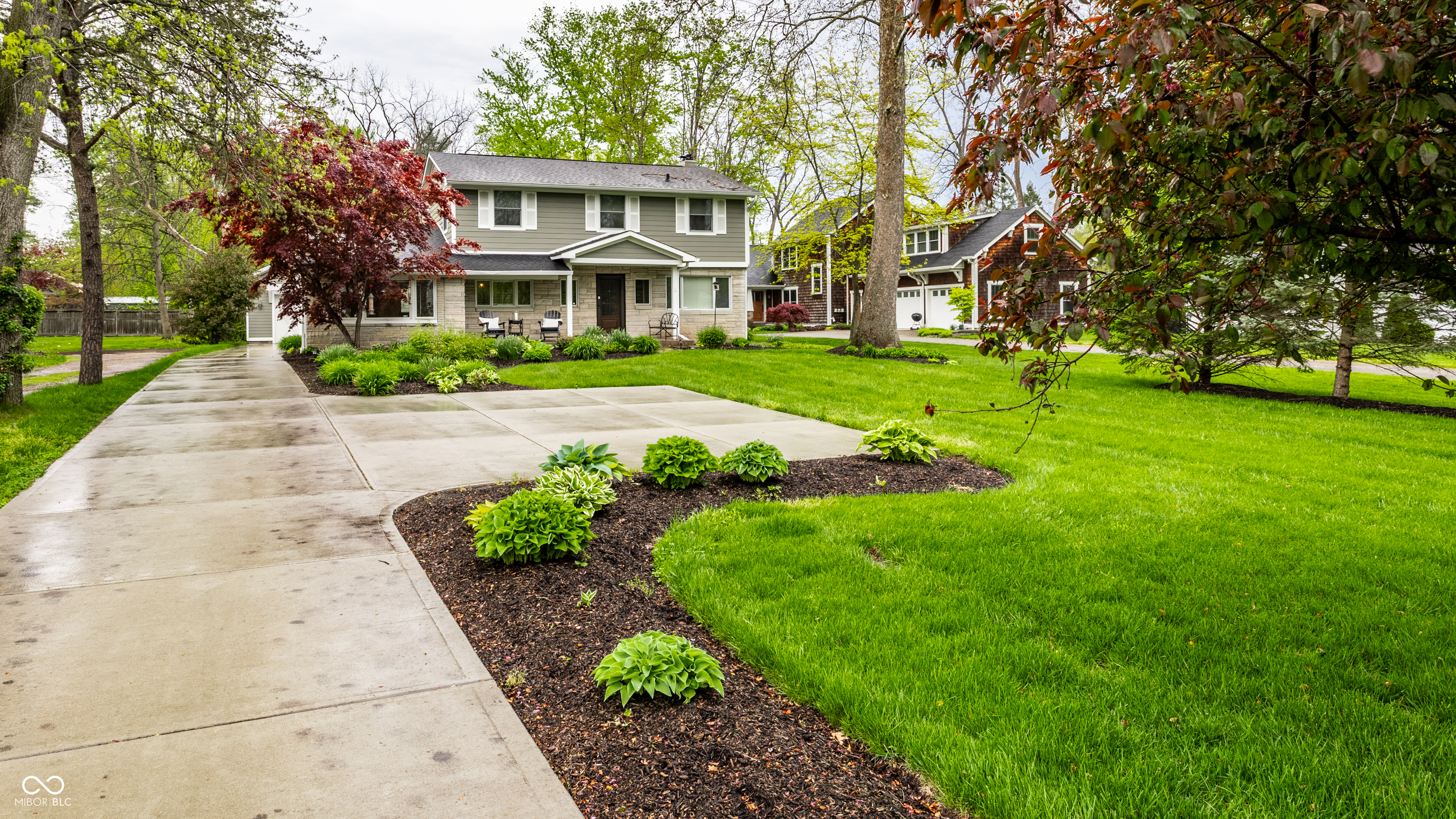Property Photo: 440 E 82nd Street IN 46240