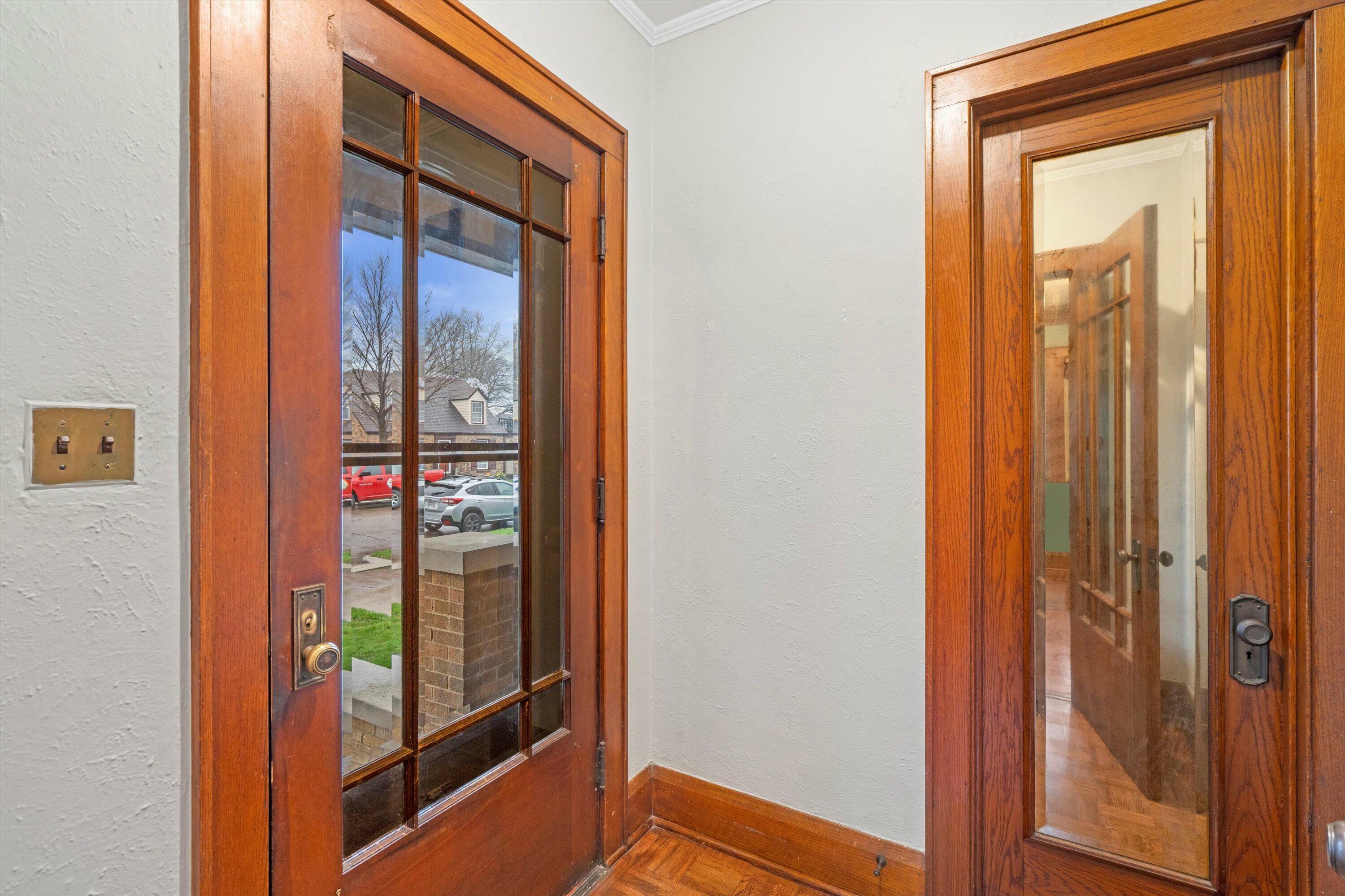 Property Photo: 612 Romayne Ave WI 53402