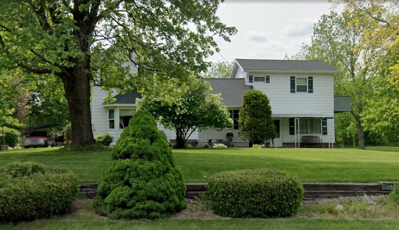 Property Photo: 3510 Kalamazoo Avenue MI 49348