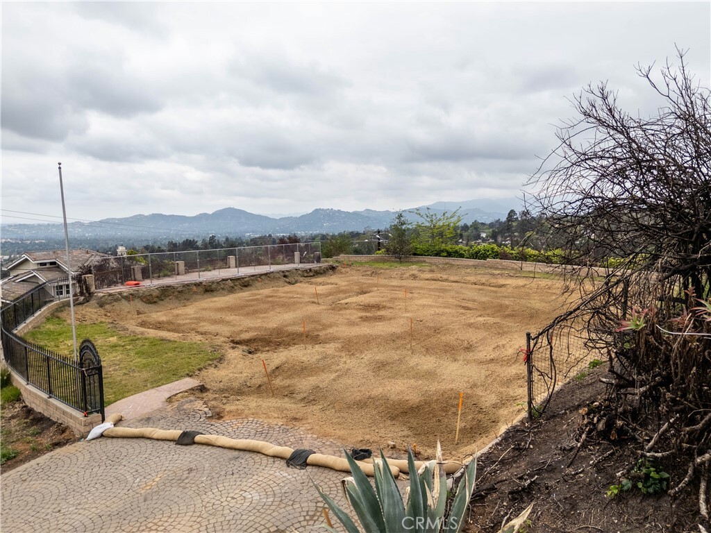 2983 Zane Grey  Altadena CA 91001 photo