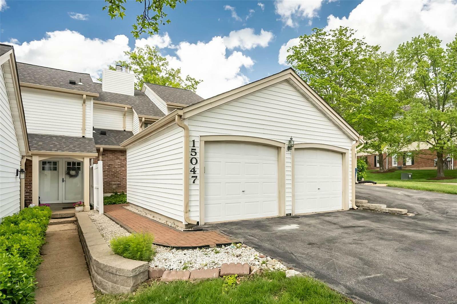 Property Photo: 15047 Green Circle Drive MO 63017