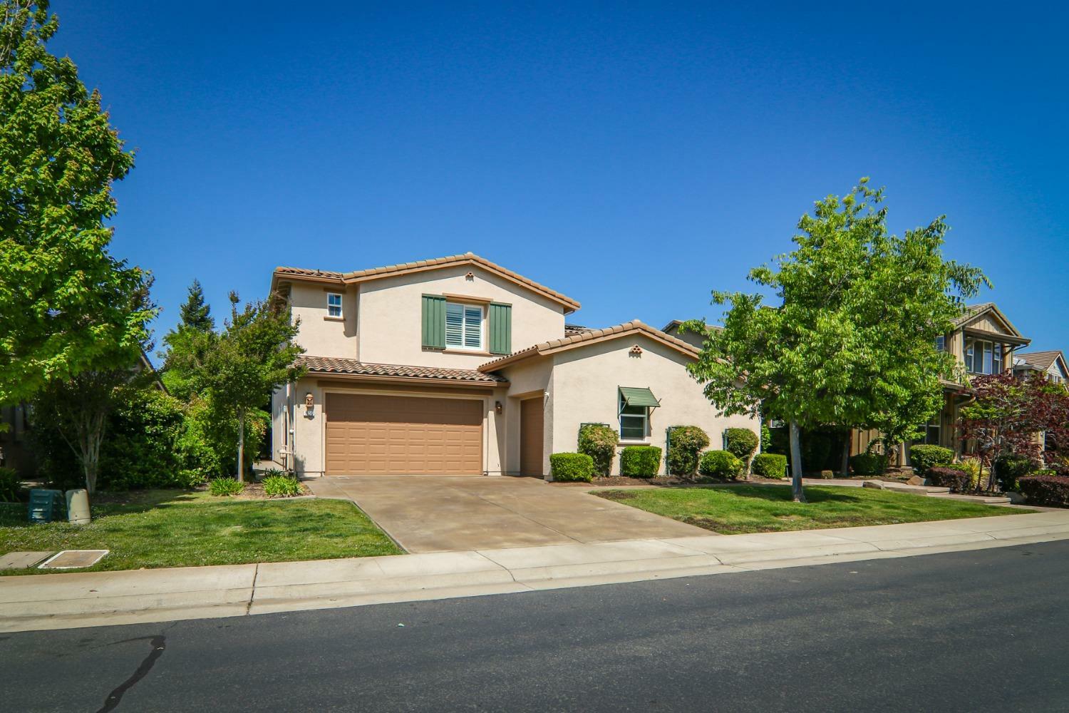 Property Photo: 1008 Silver Saddle Lane CA 95765