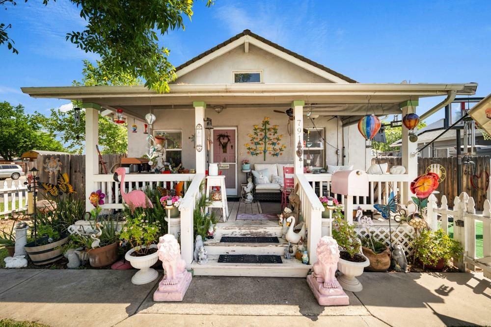 Property Photo:  791 J Street  CA 95648 
