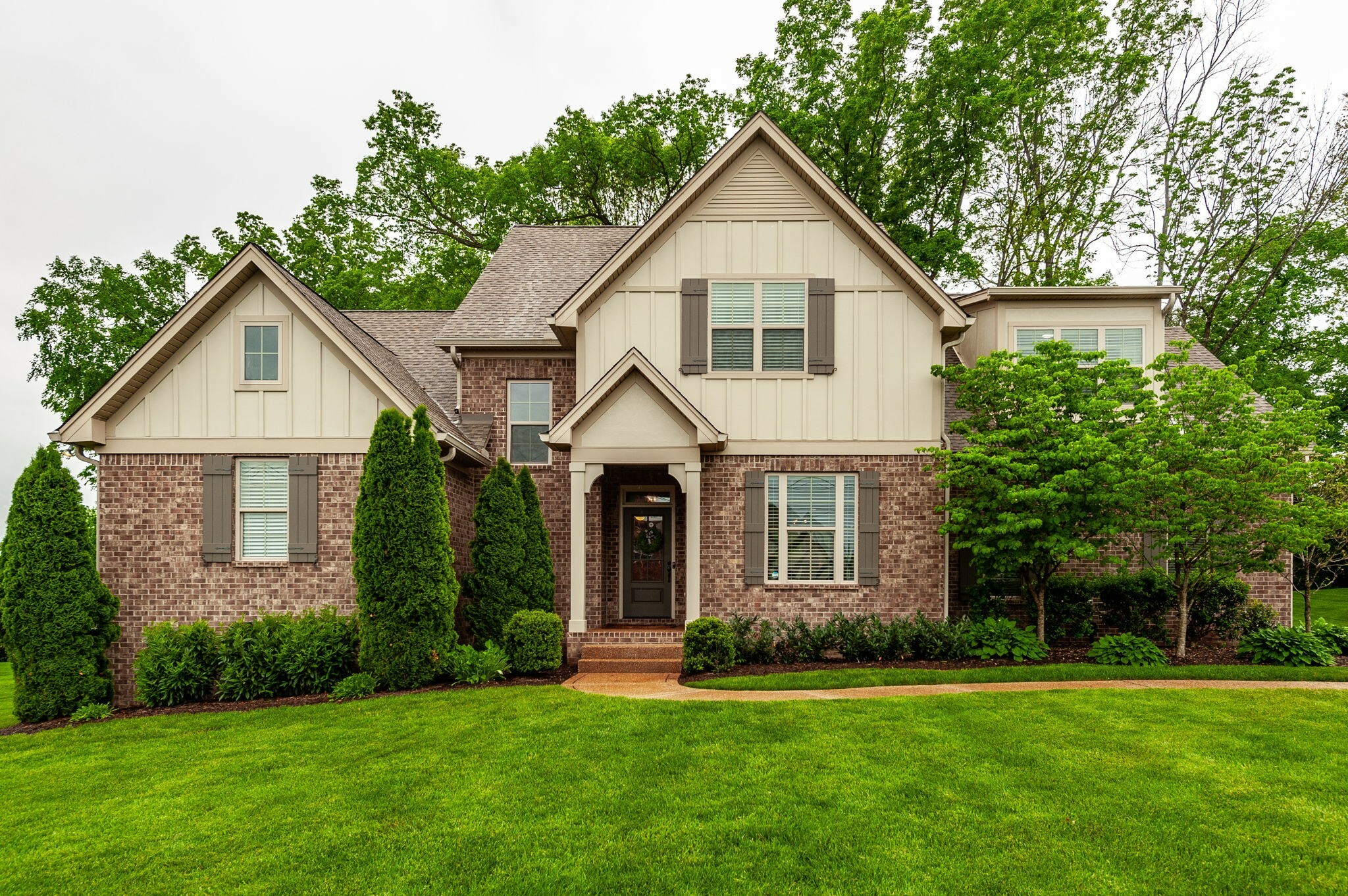 Property Photo:  1092 Summerstar Cir  TN 37066 