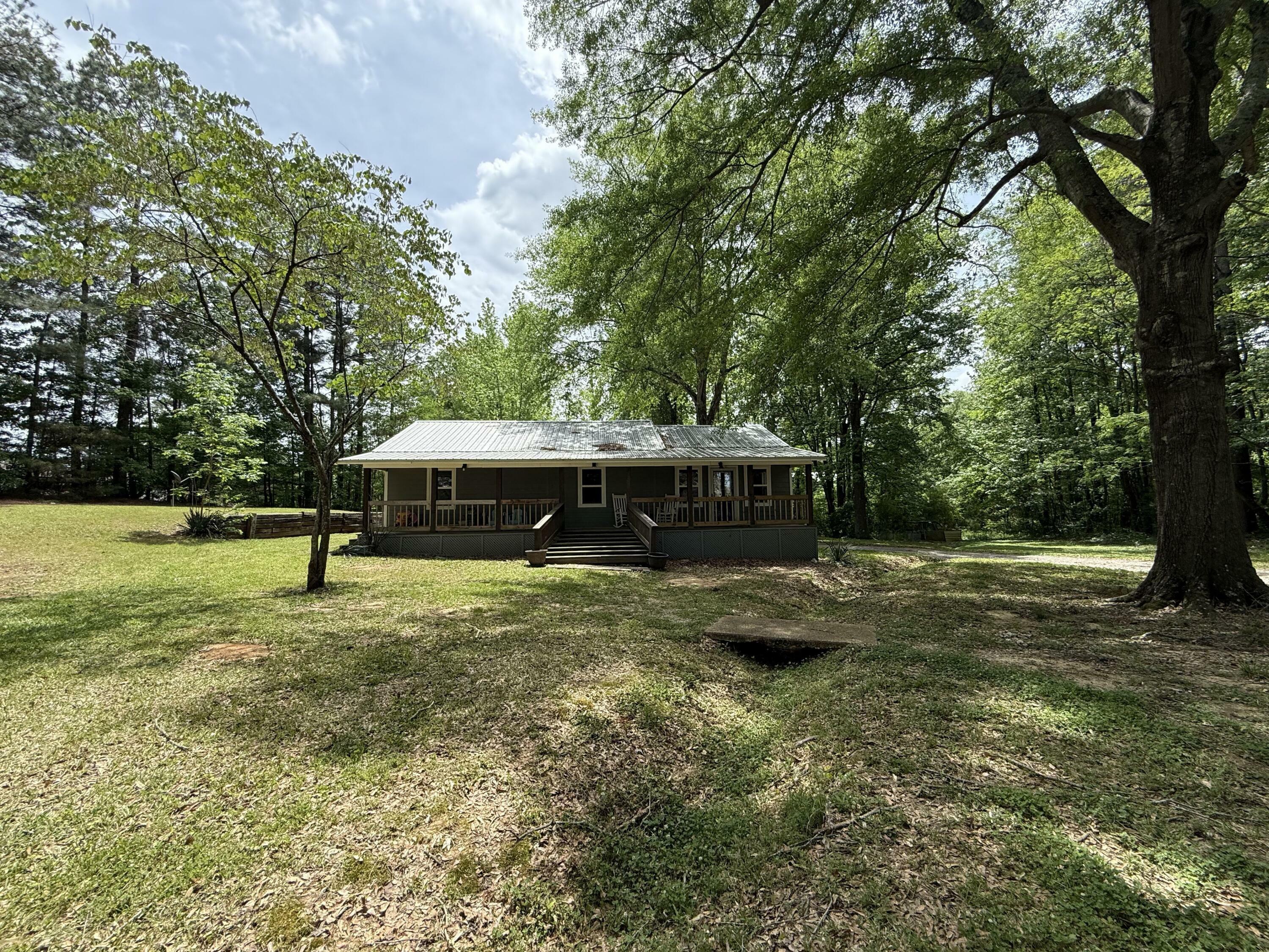Property Photo: 111 Grissom Lane MS 38866
