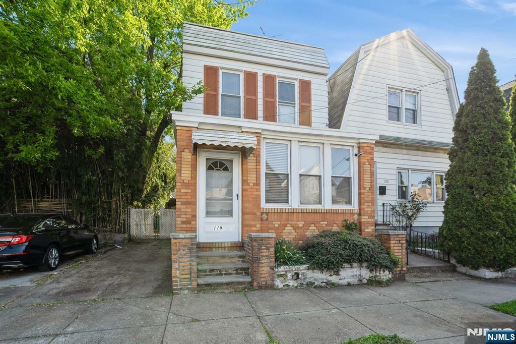 Property Photo: 118 W 49th Street NJ 07002