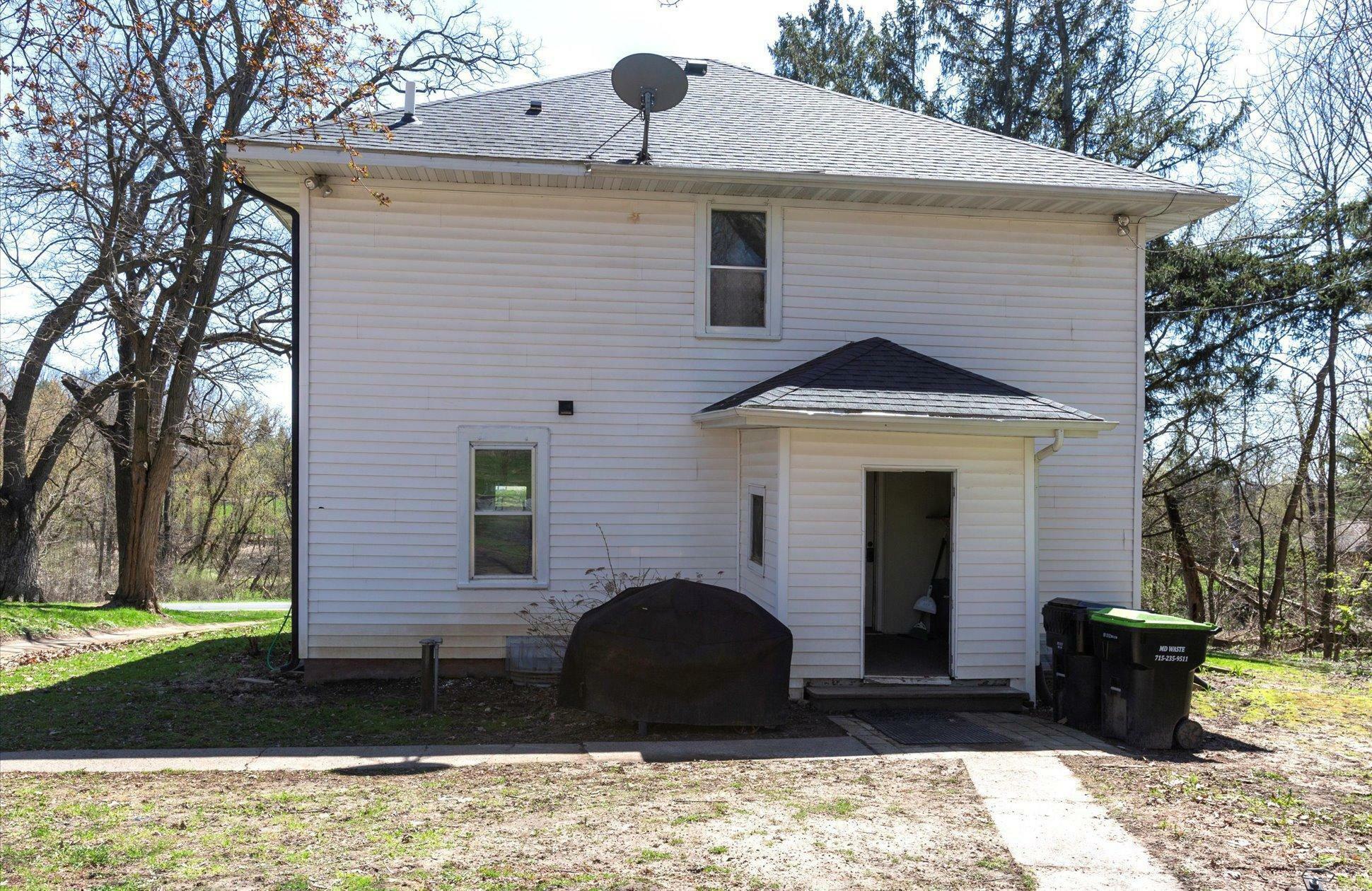 Property Photo: 1725 Meadow Hill Drive WI 54751