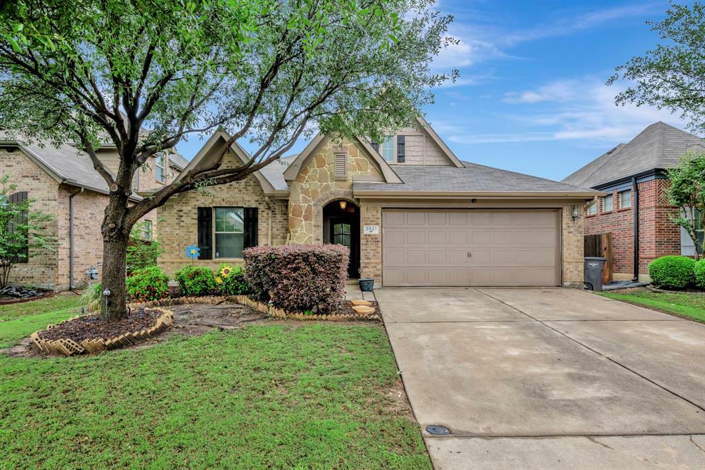 Property Photo: 3521 Furlong Way TX 76244