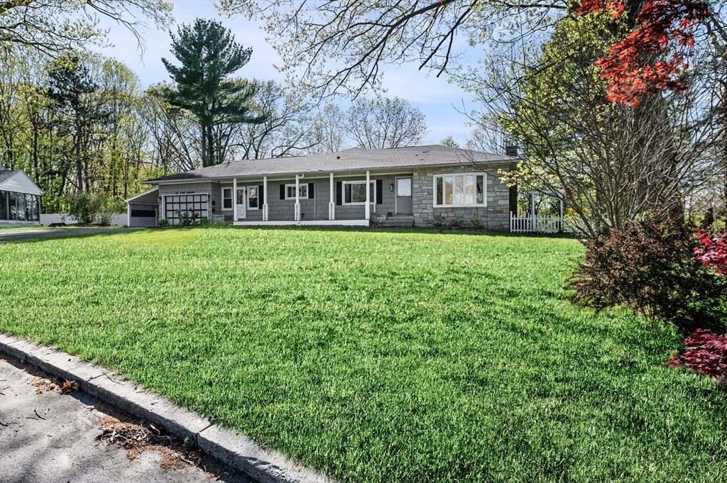 Property Photo:  17 Cyr Dr  MA 01843 