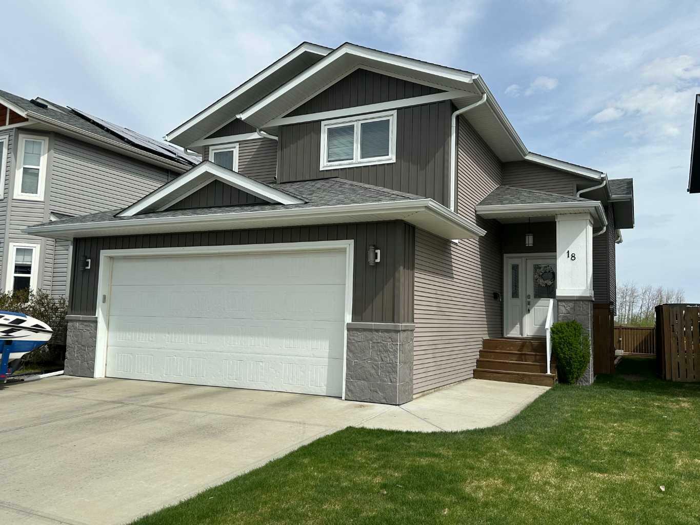 Property Photo: 18 Copper Street AB T4M 0A9
