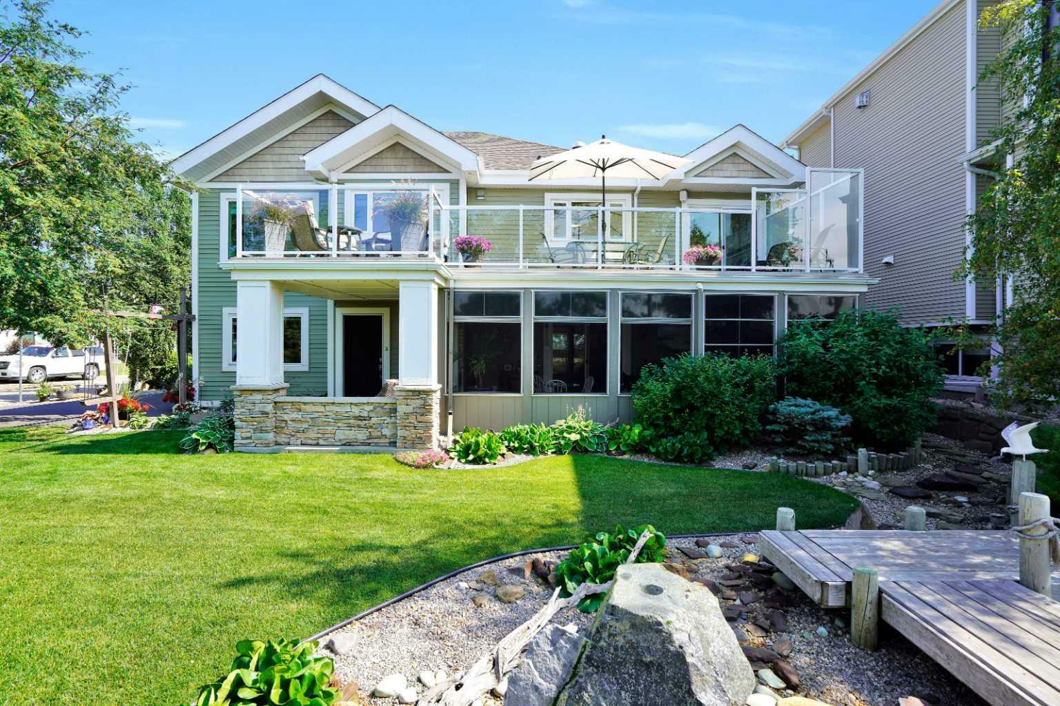 3403 Lakeshore Drive  Sylvan Lake AB T4S 1B3 photo
