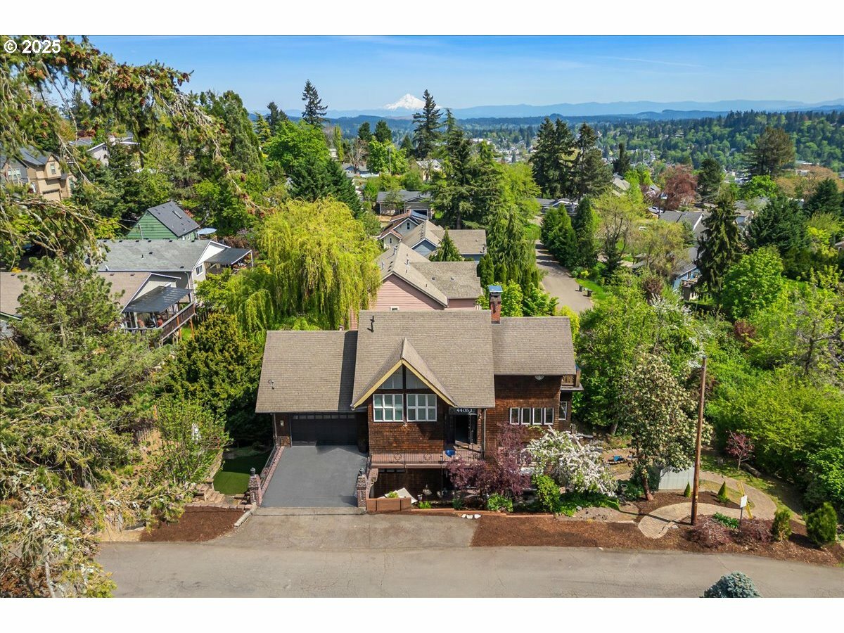 Property Photo: 4405 Grant St OR 97068