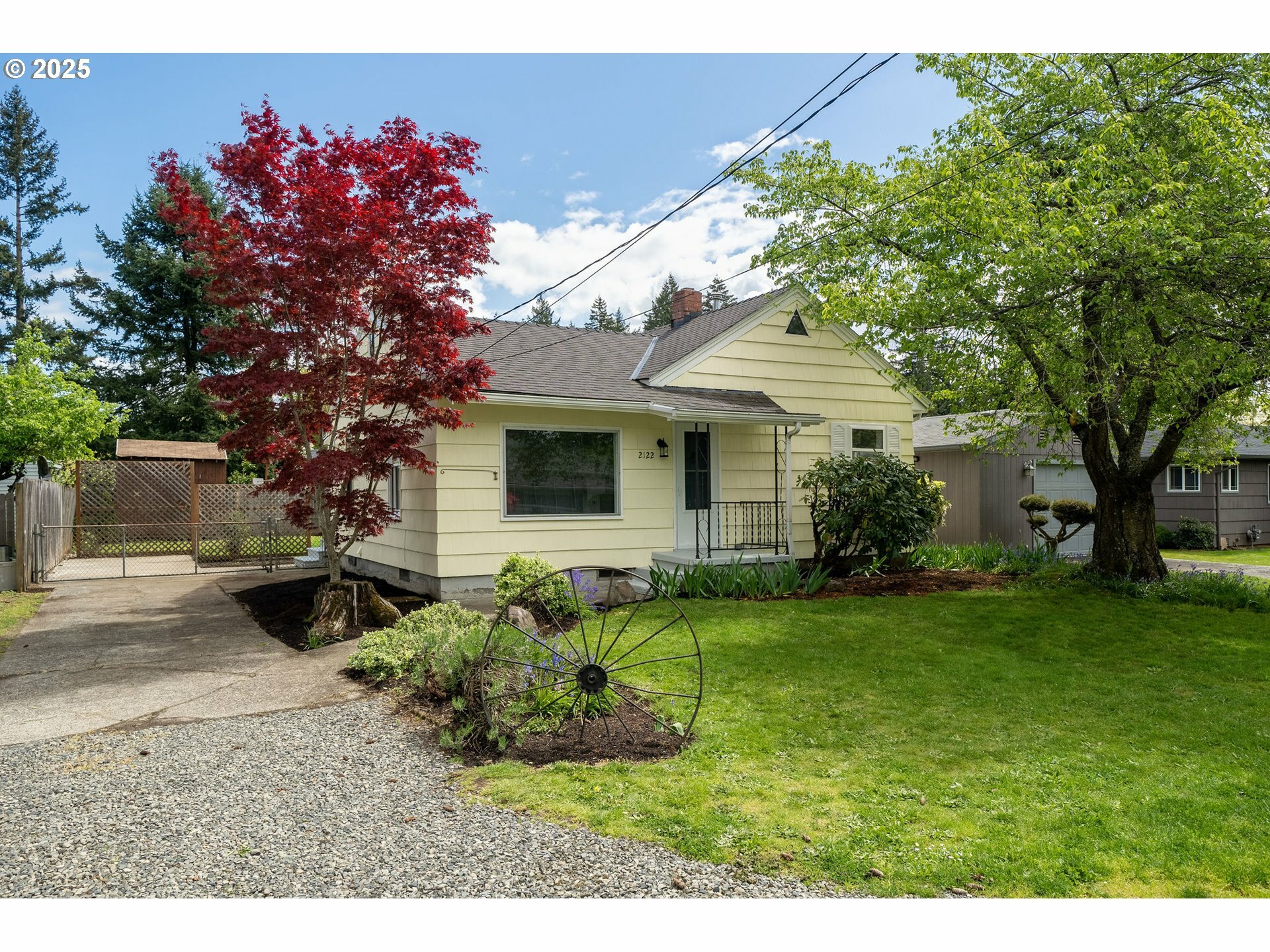 Property Photo: 2122 NE 86th Ave OR 97220