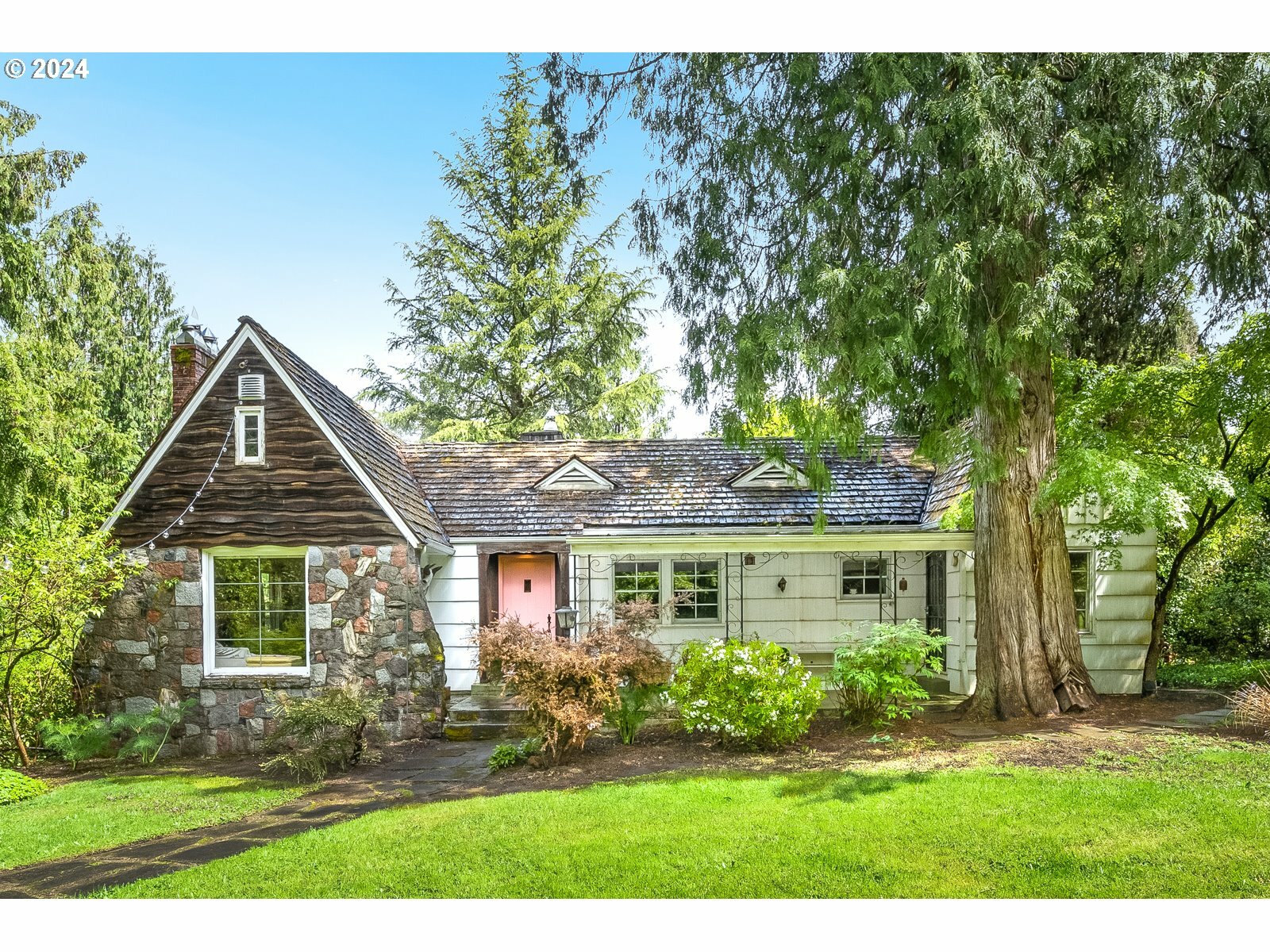 7021 SE 122nd Dr  Portland OR 97236 photo