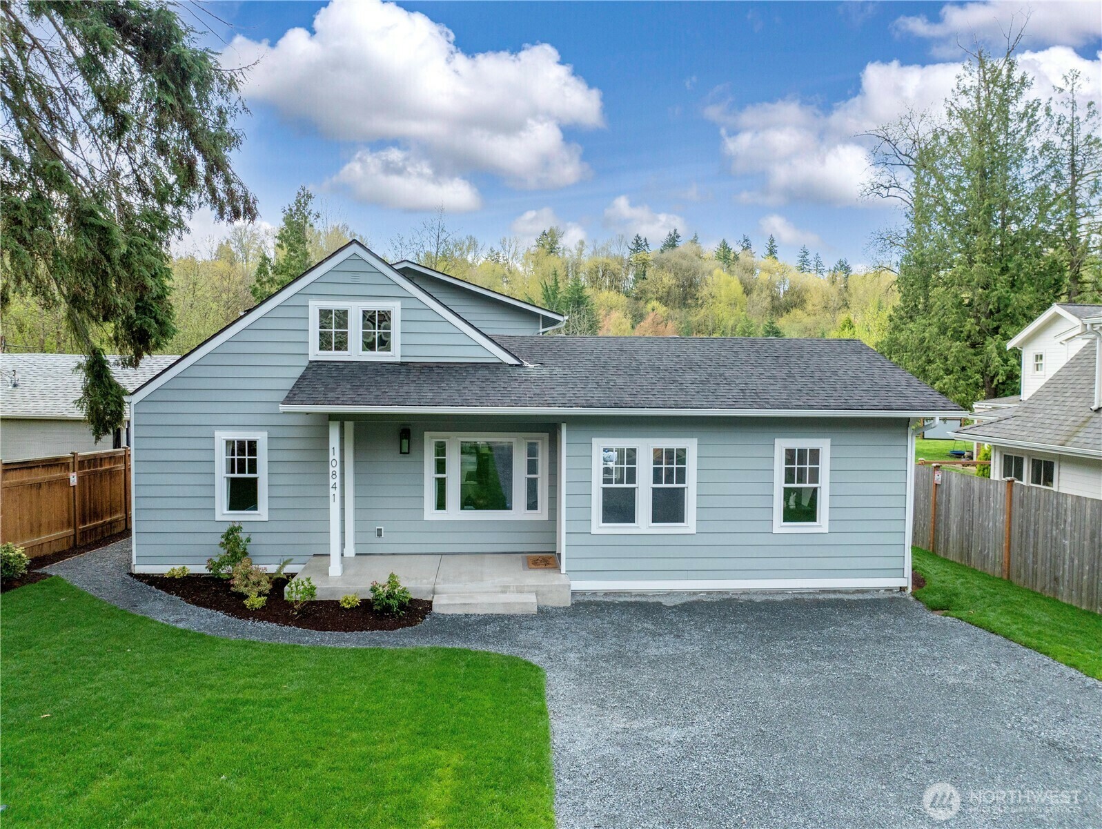 Property Photo:  10841 NE 108th Street  WA 98033 