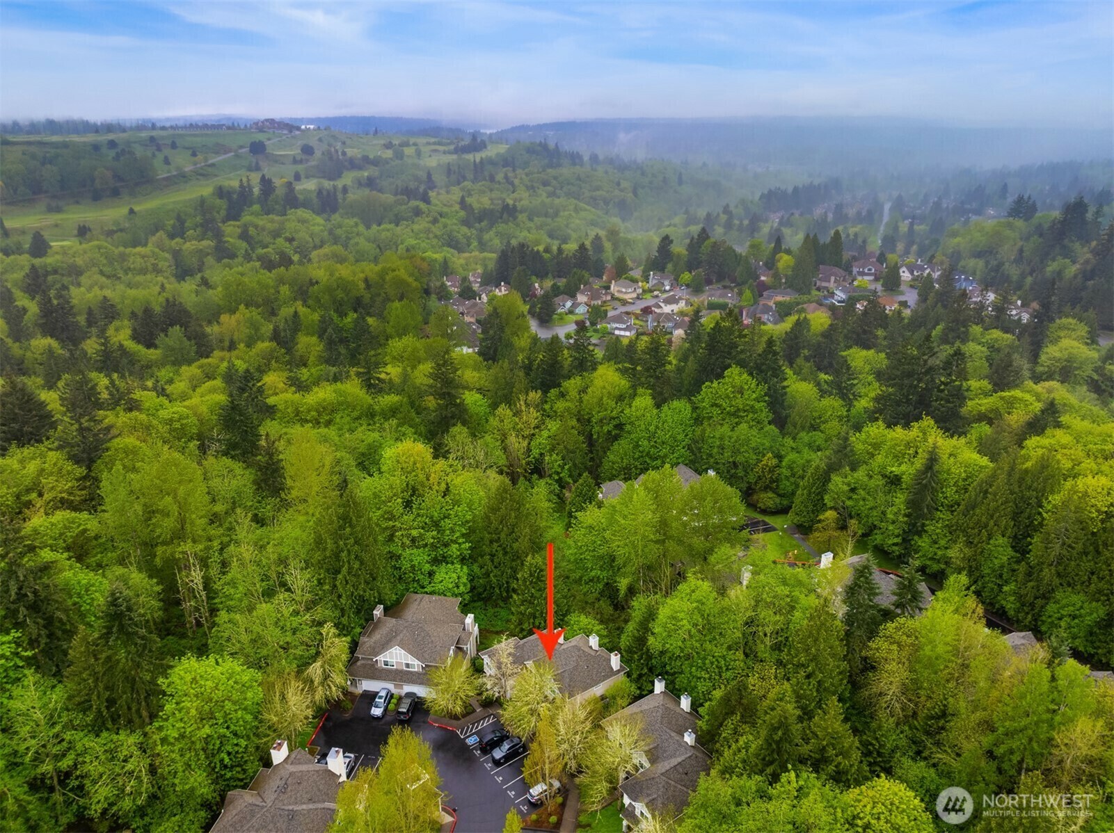 Property Photo: 6817 SE Cougar Mountain Way WA 98006