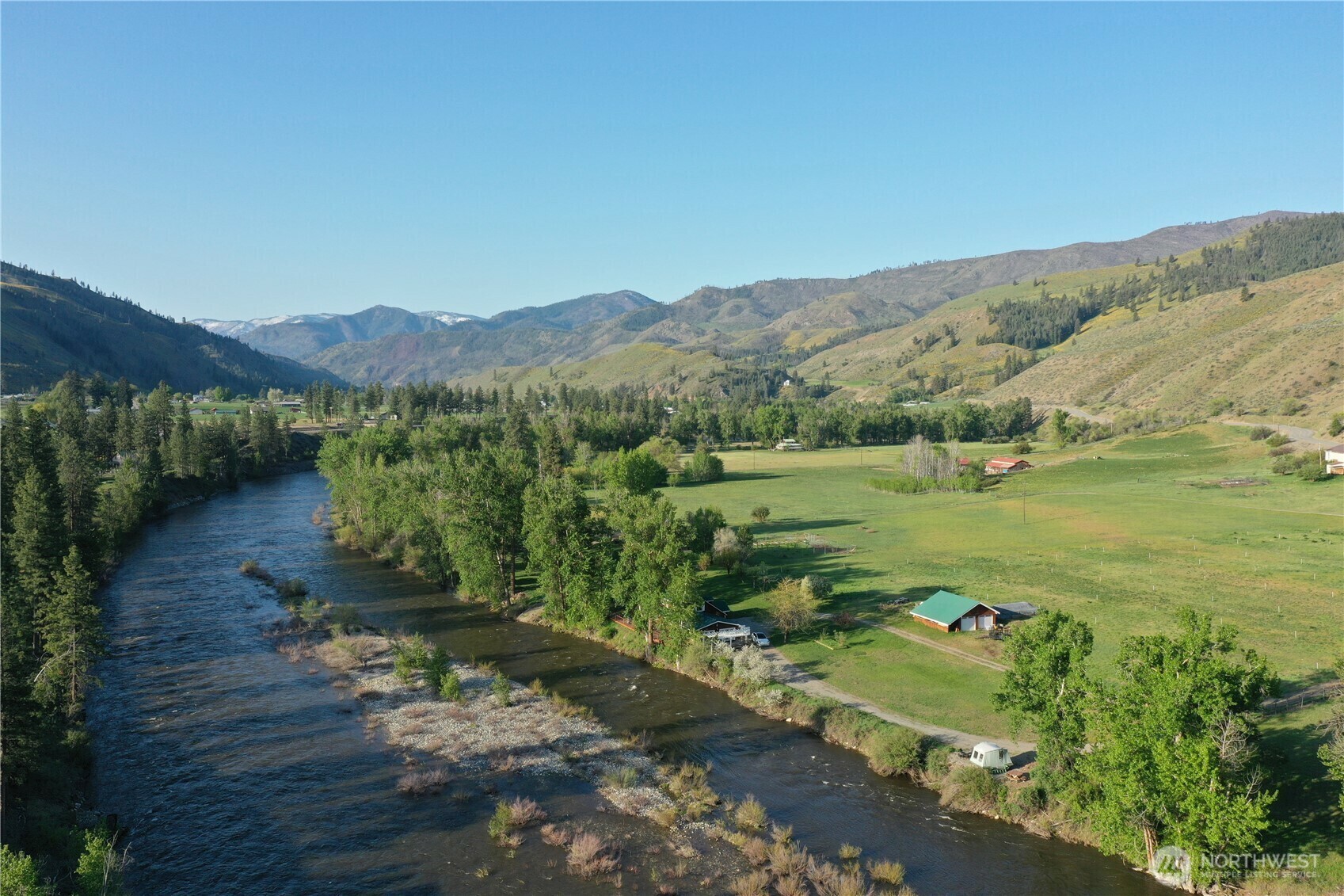 Property Photo: 8 Beulah Road WA 98814