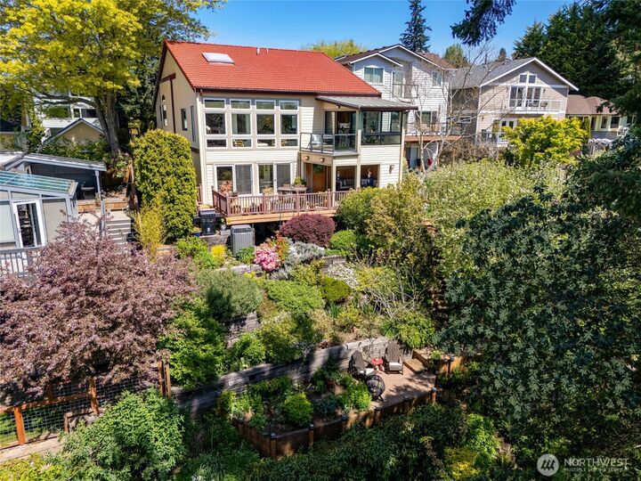 Property Photo:  4215 SW Sullivan Street  WA 98136 