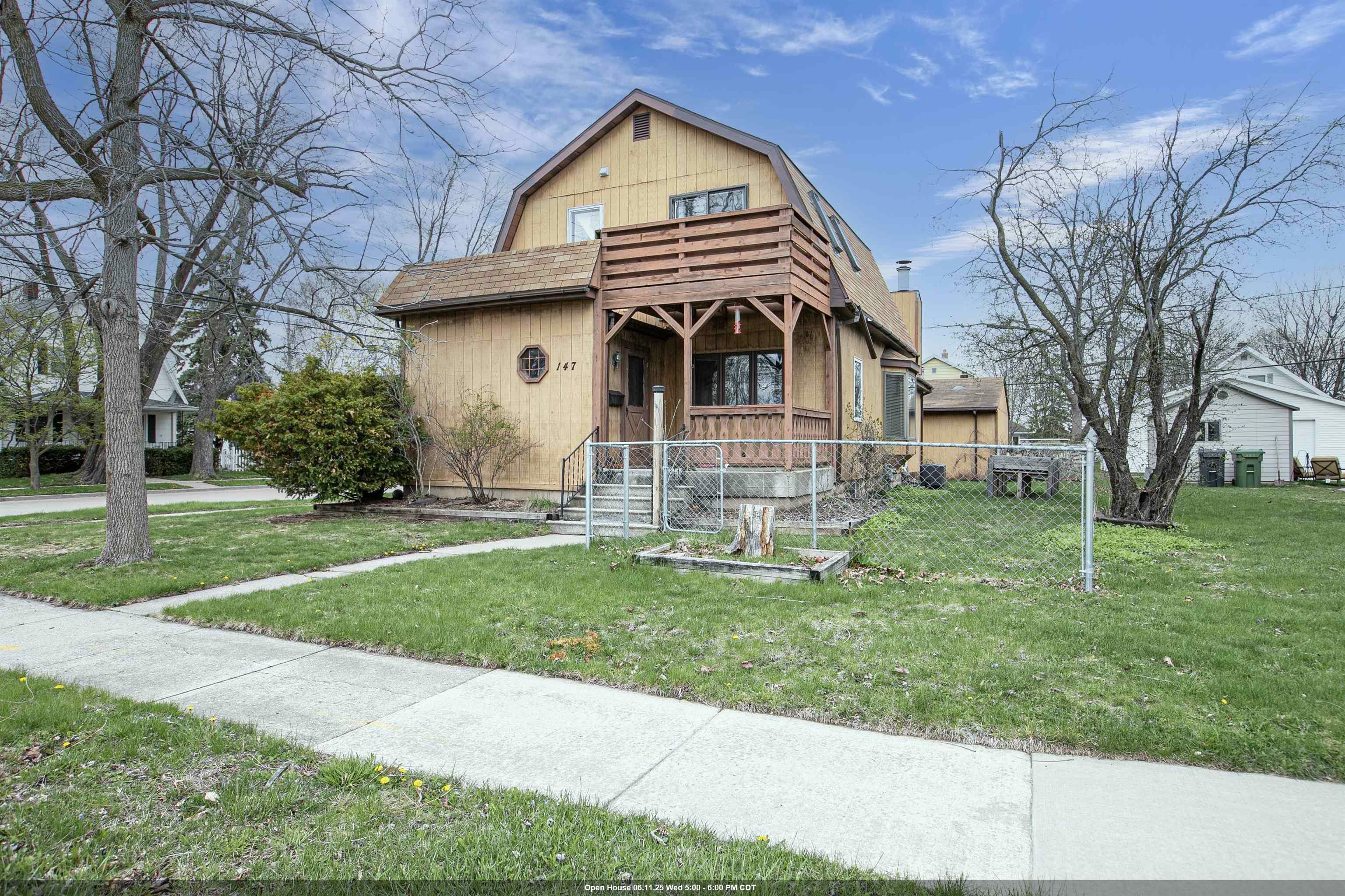 Property Photo: 147 N James Street WI 54136