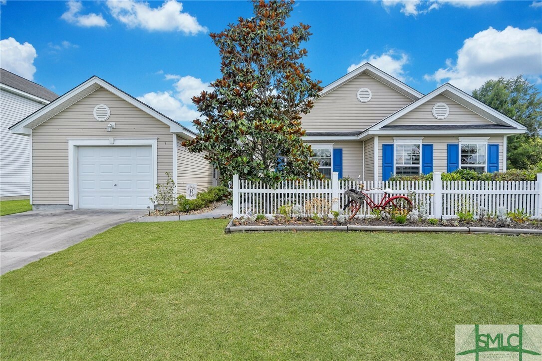 Property Photo: 7 Cromer Street GA 31407