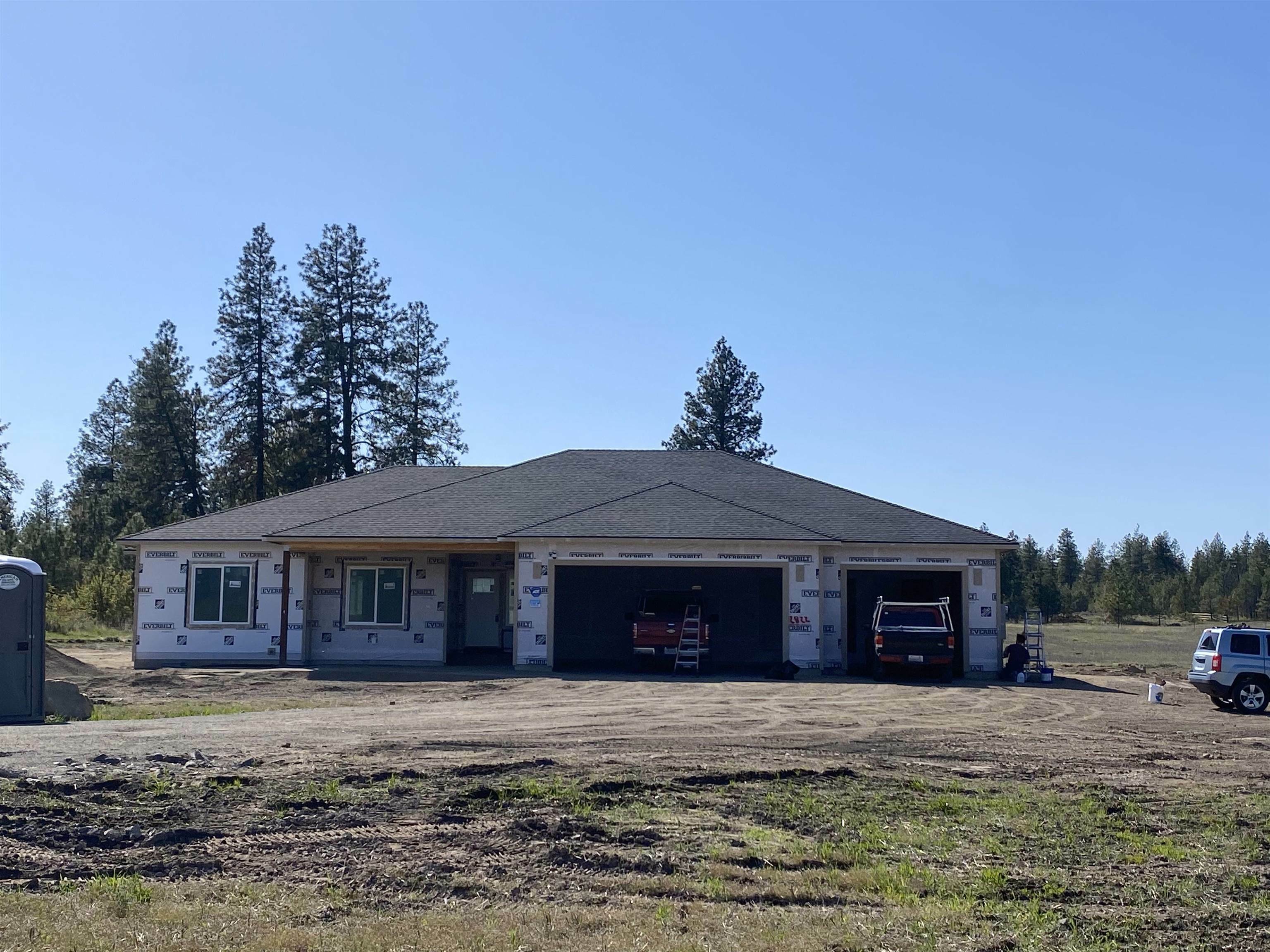 Property Photo: 12822 S Sherman Rd WA 99224