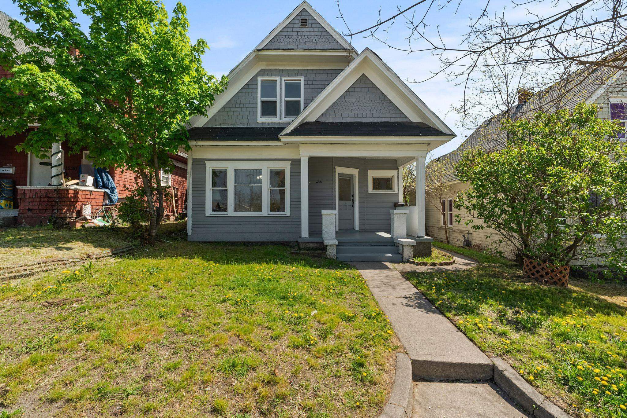 Property Photo: 1216 N Madison St WA 99201