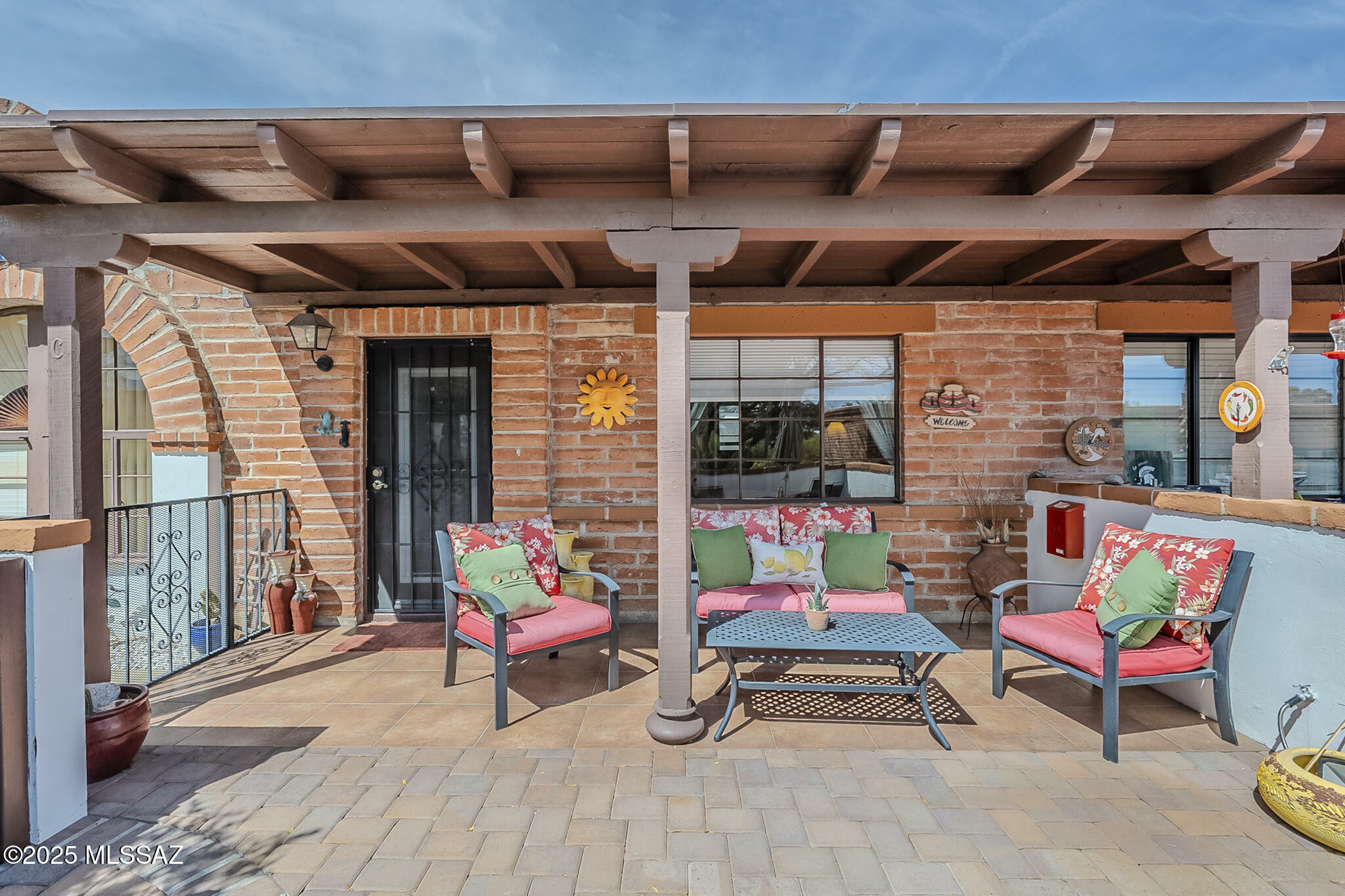 Property Photo: 206 S Paseo Quinta Apt C AZ 85614