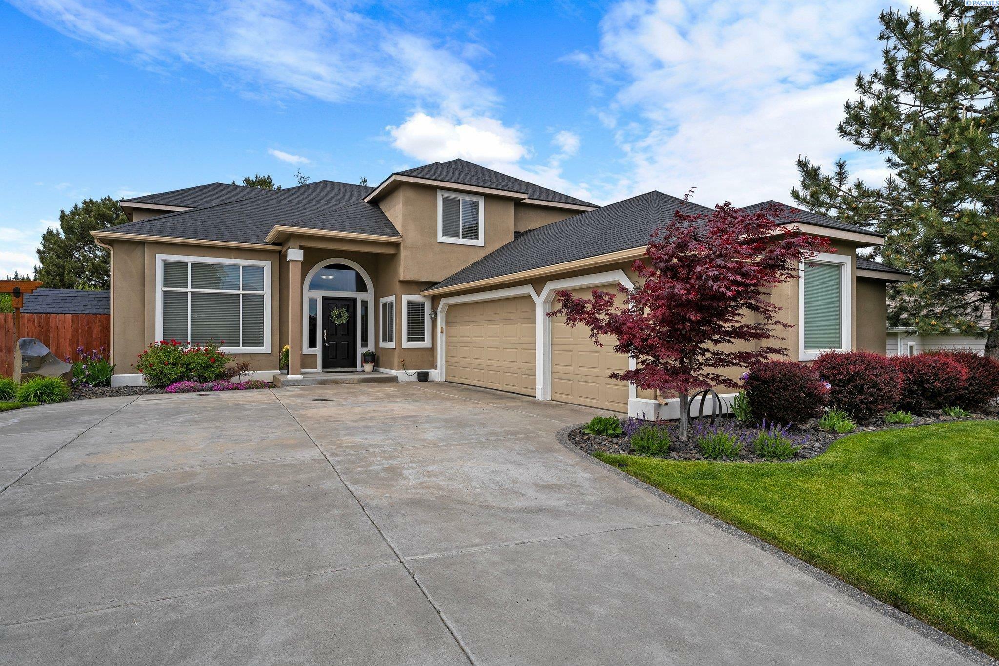 Property Photo: 3318 Nottingham Dr. WA 99352