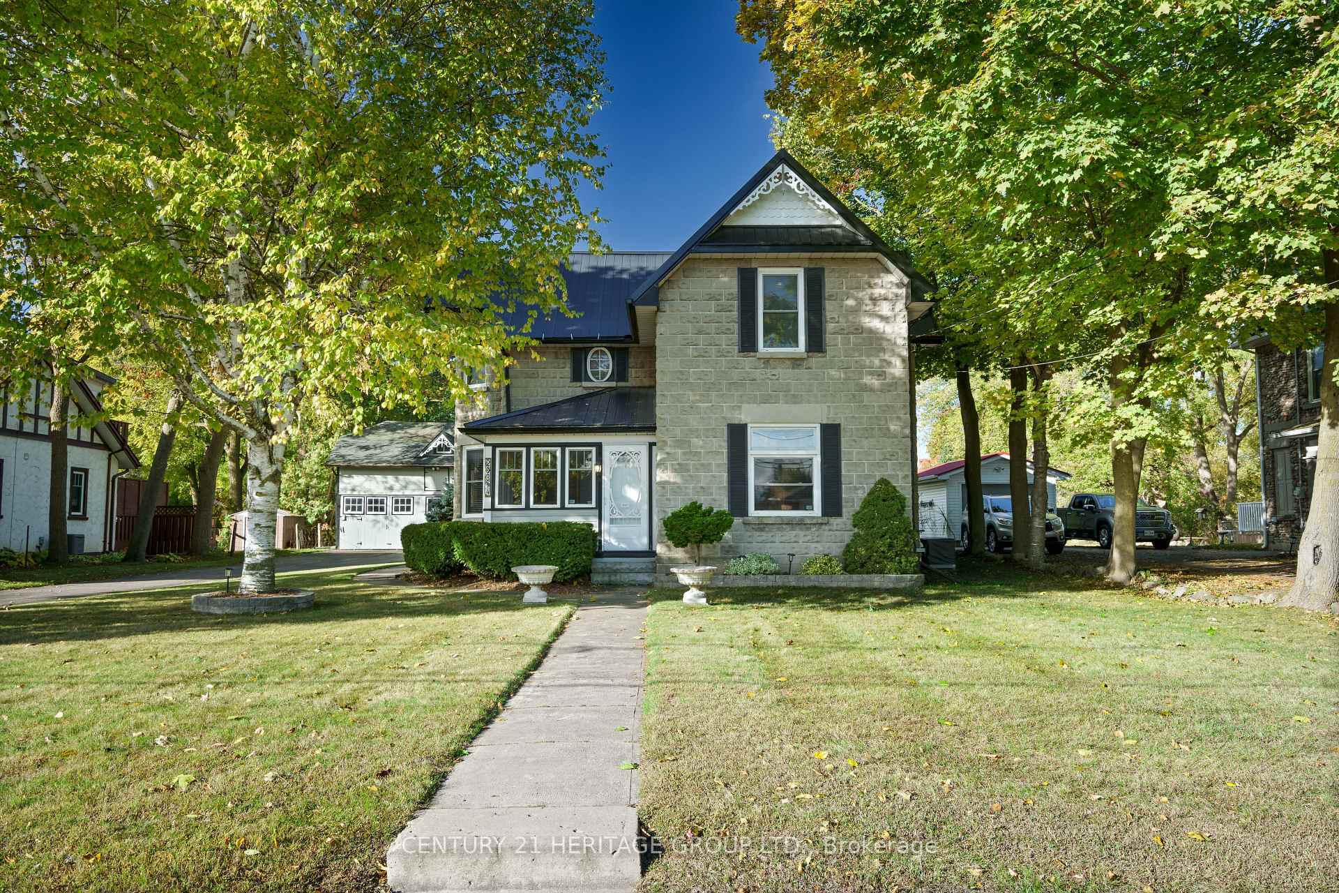 Property Photo: 20314 Leslie Street ON L0G 1R0