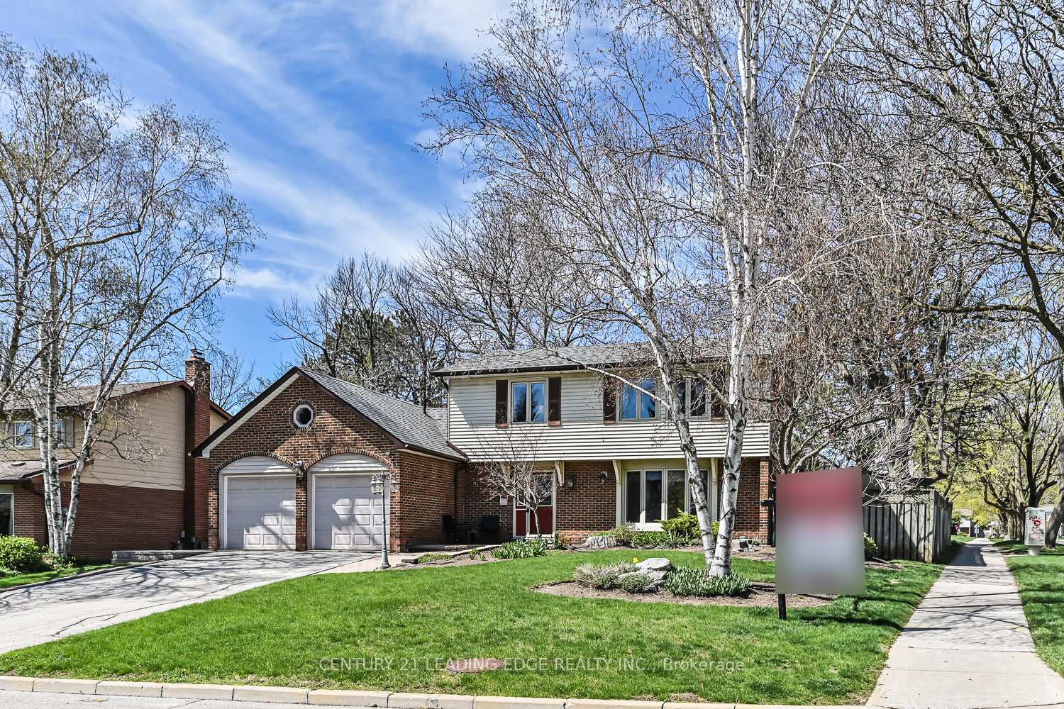 Property Photo: 50 Sir Gawaine Place ON L3P 3A2