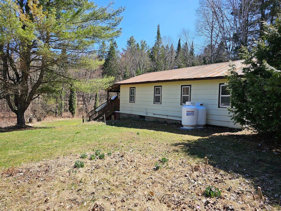 Property Photo: 119 Addington Rd 7 Road ON K0H 1L0