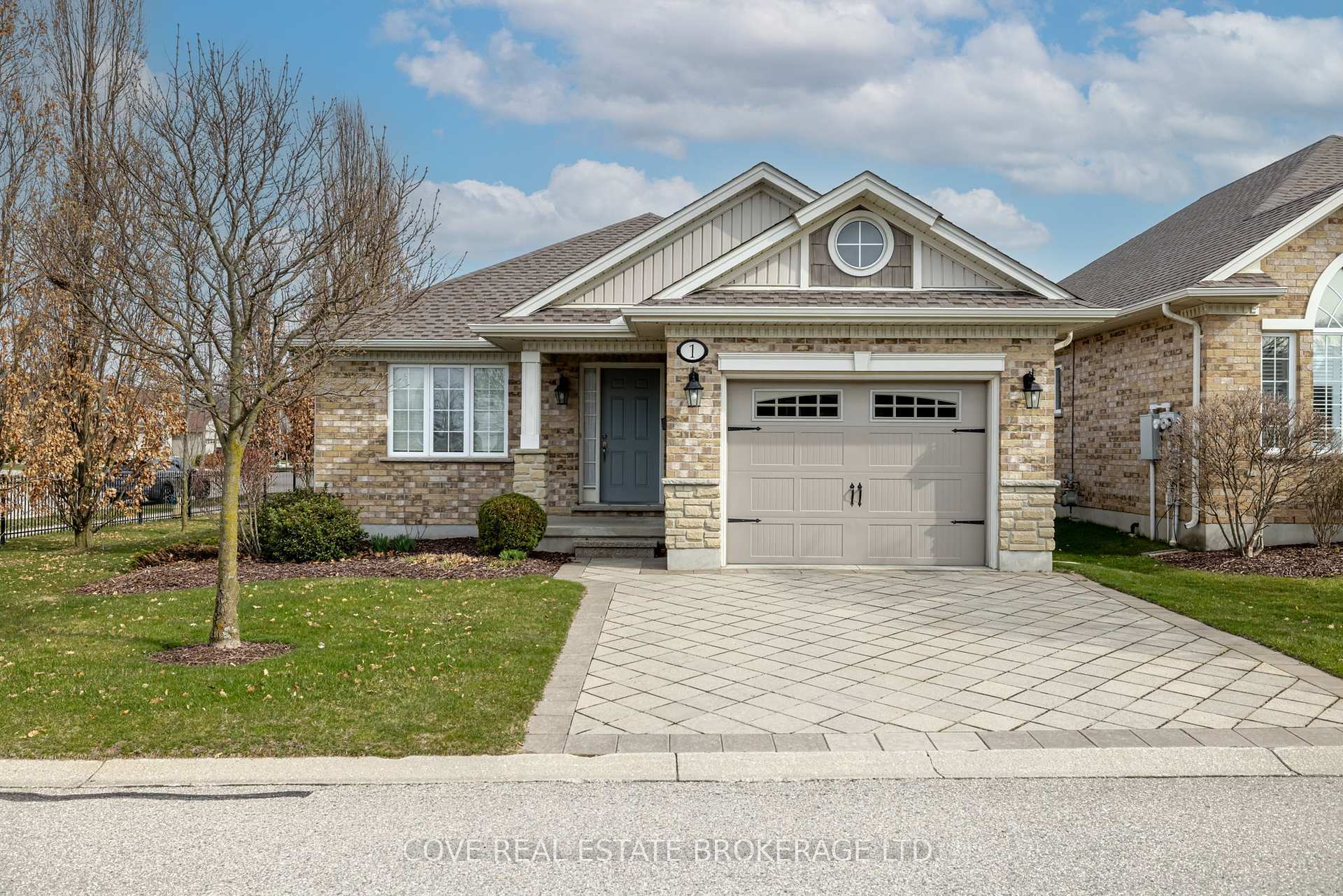 Property Photo: 45 Lake Margaret Trail 1 ON N5R 6M5