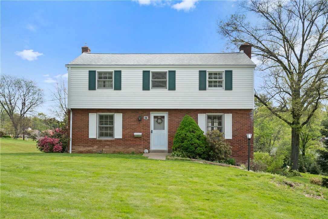 Property Photo: 327 Pinehaven Drive PA 15241