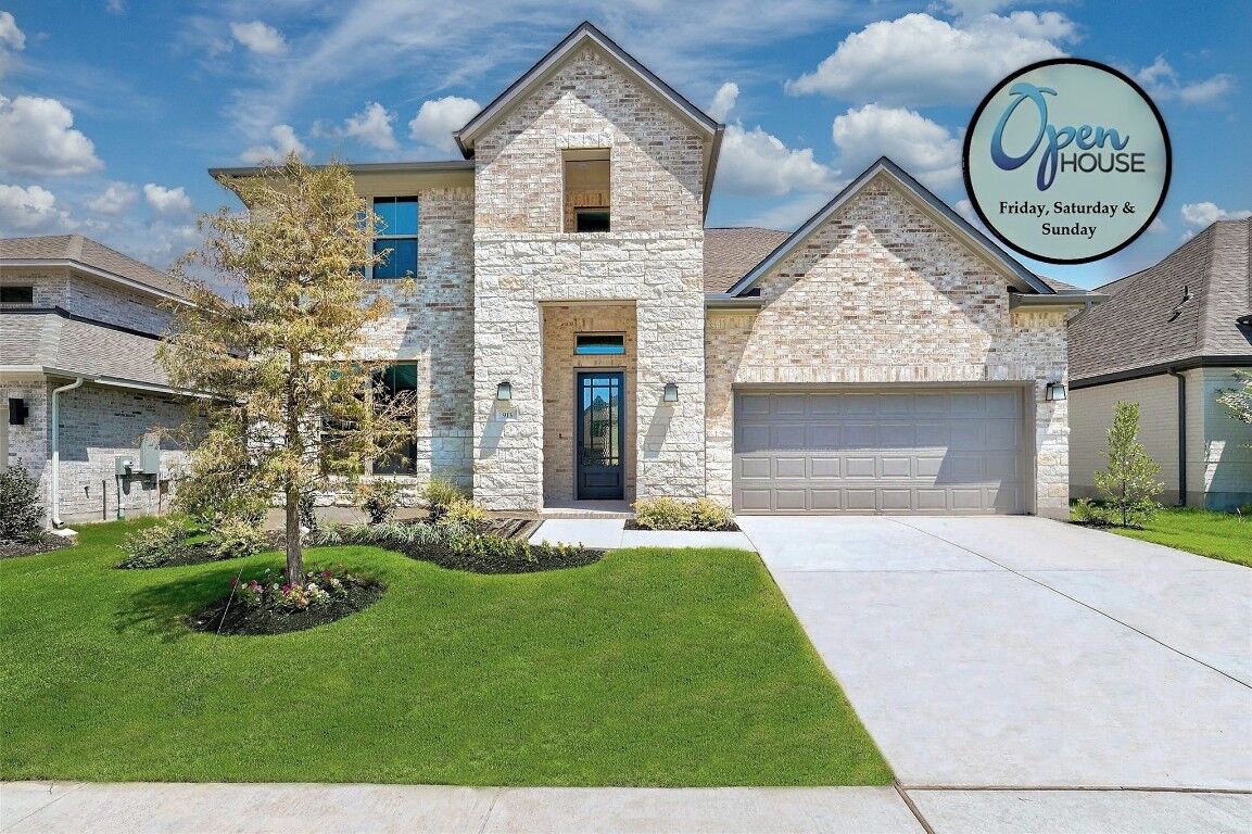 Property Photo: 913 Violet Sunset Drive TX 78628