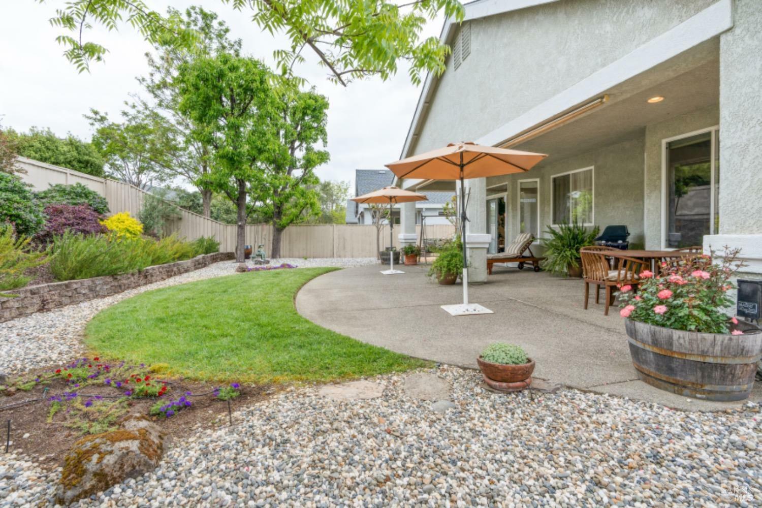 Property Photo: 279 Red Mountain Drive CA 95425