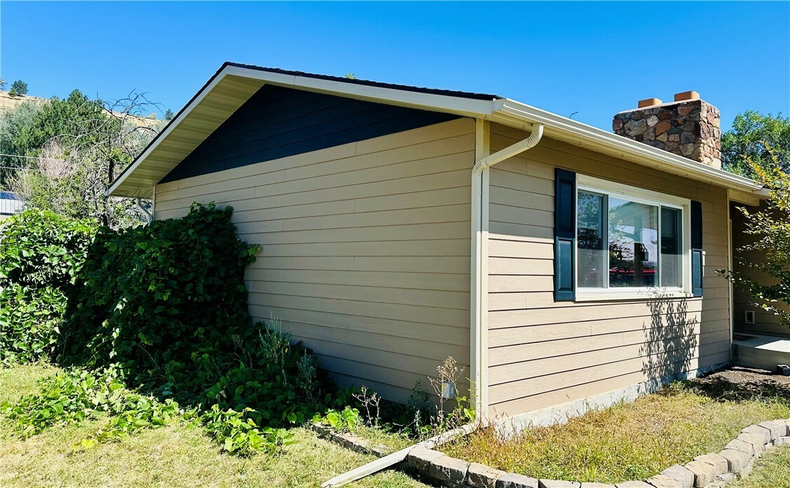 Property Photo: 1437 Rimrock Road MT 59102