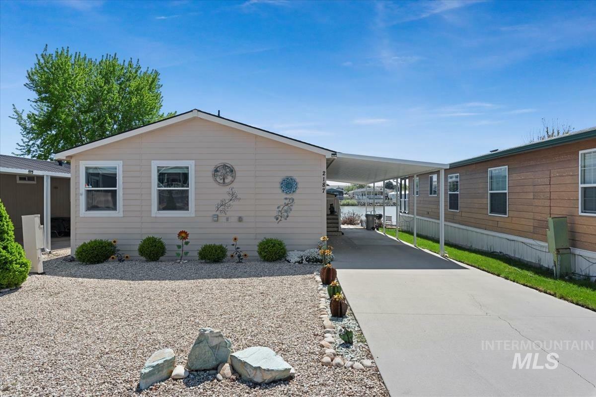Property Photo: 2187 E Blue Lake Ln 50 ID 83716