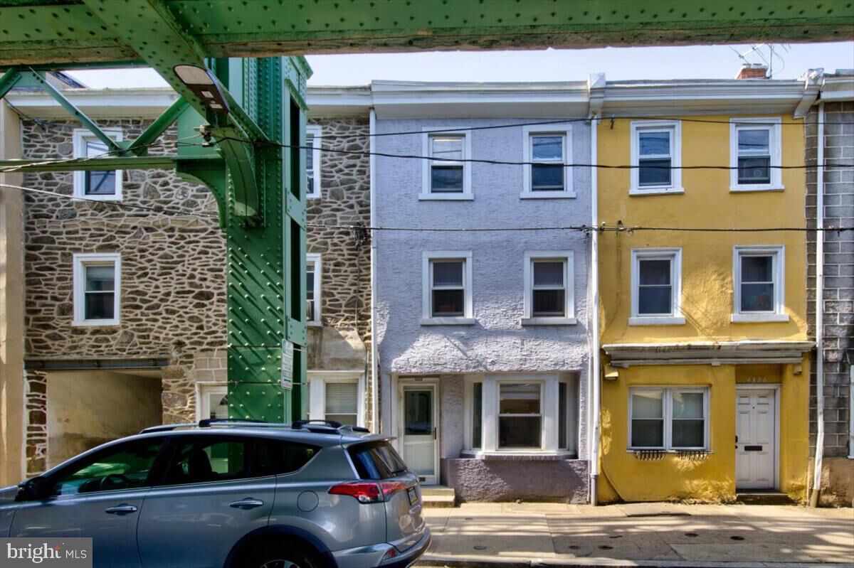 Property Photo:  4324 Cresson Street  PA 19127 