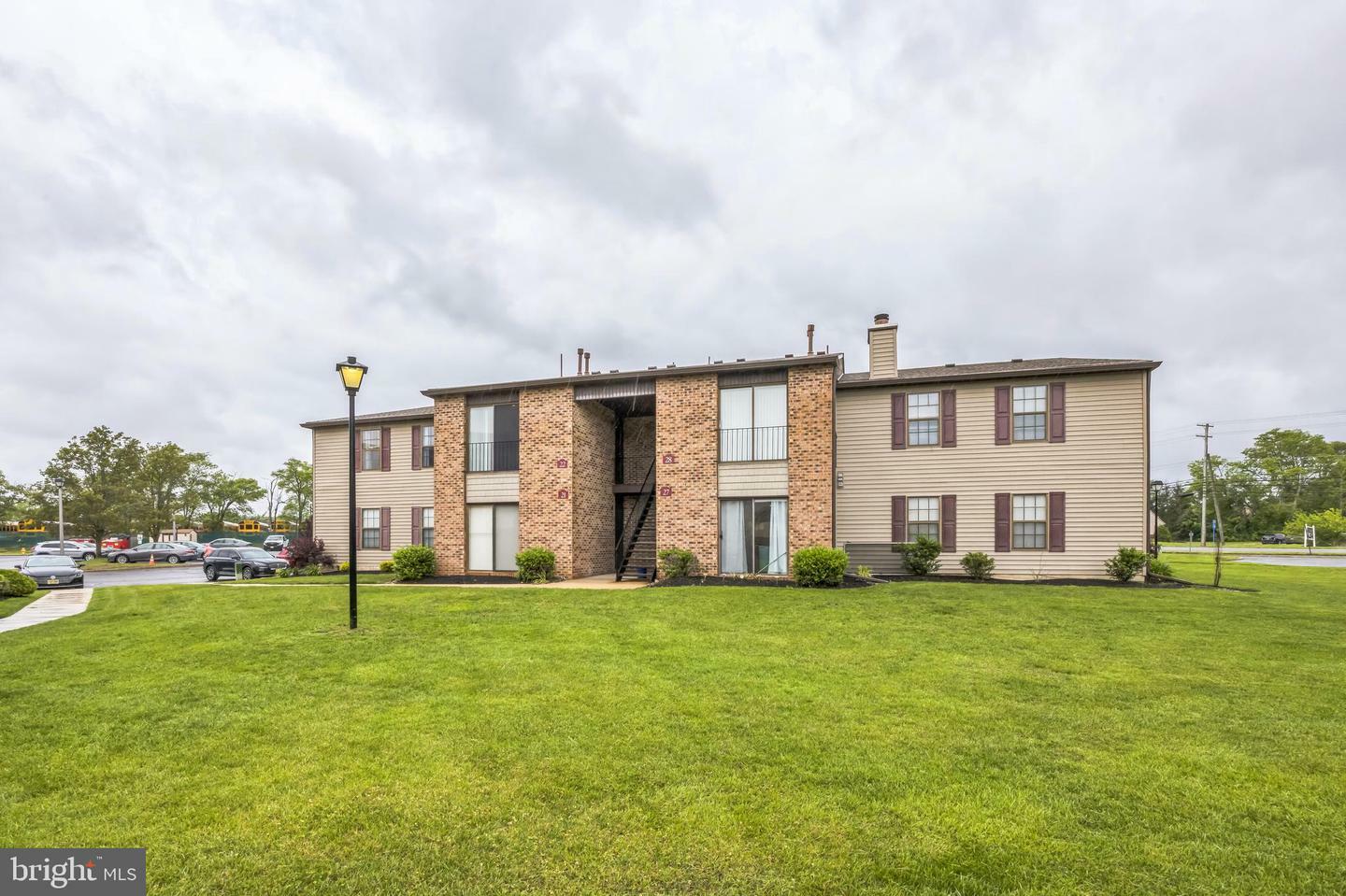 Property Photo: 22 Uxbridge Place NJ 08080