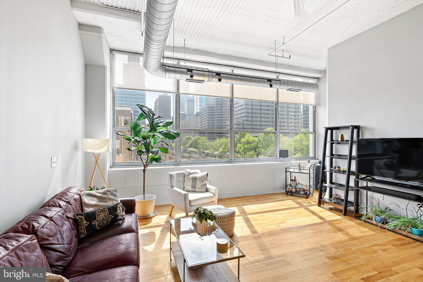 Property Photo: 2200 Arch Street 28 409 PA 19103