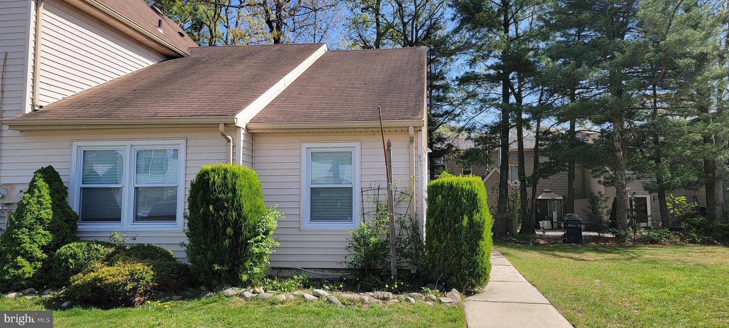 Property Photo: 47 Pin Oak Lane NJ 08087