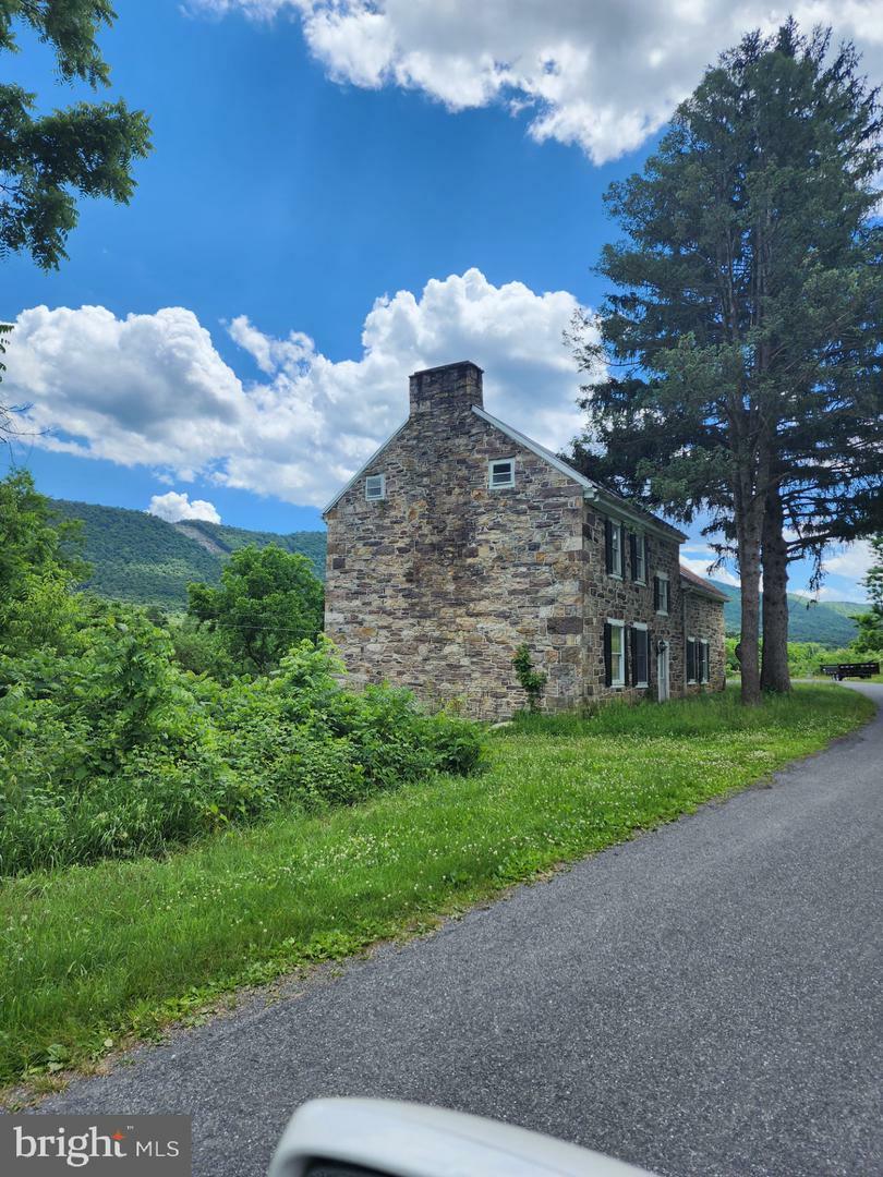 Property Photo: 13938 Creek Rd PA 17271