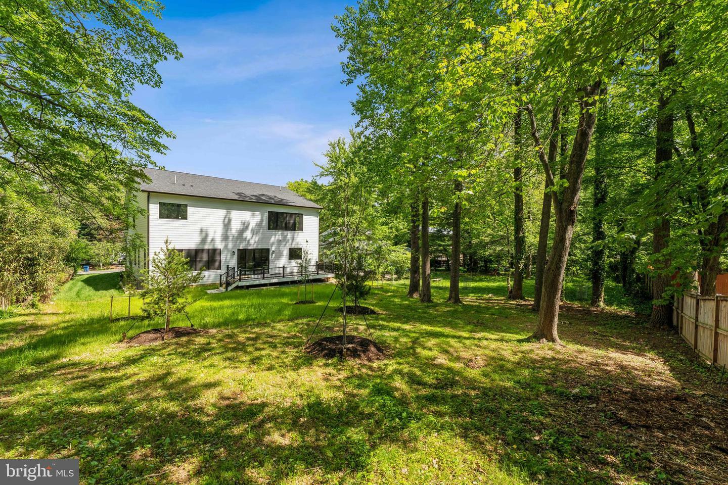 Property Photo: 6919 Berkeley Street VA 22043