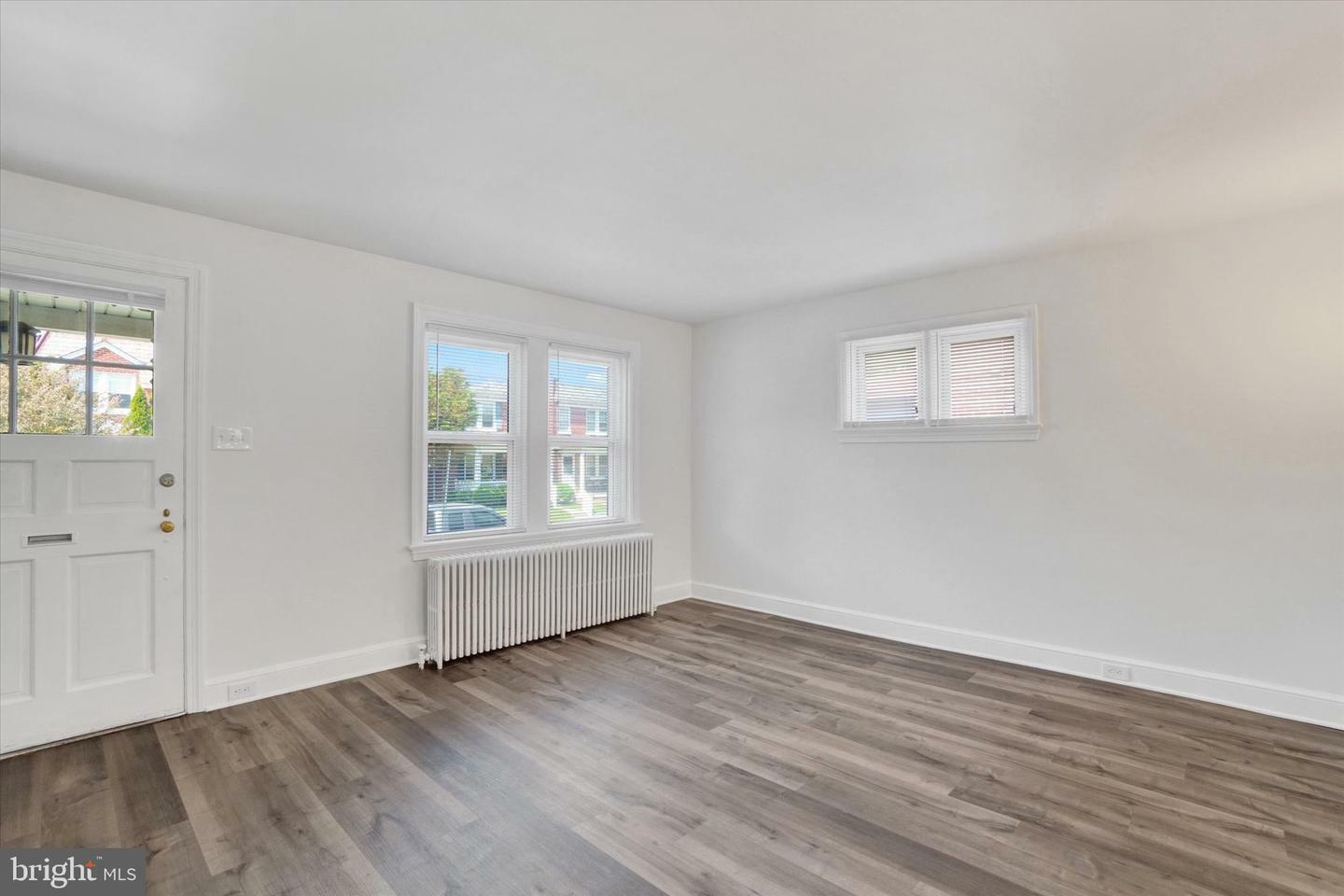 Property Photo: 822 E Madison Street PA 17602
