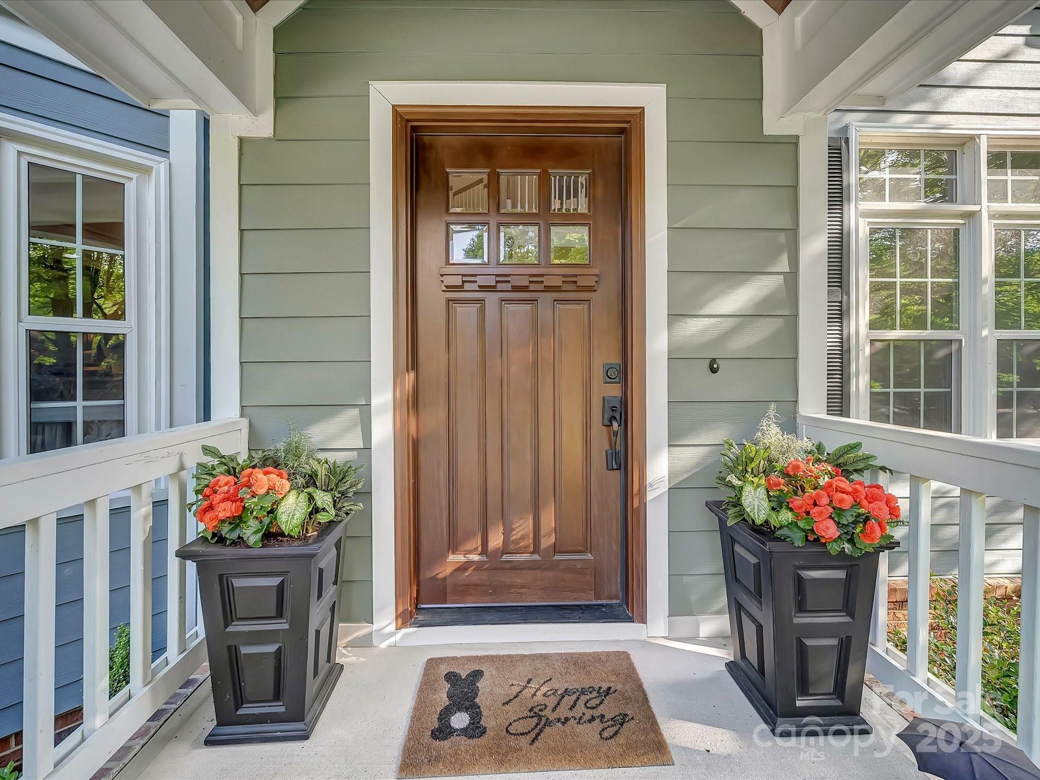 Property Photo: 3133 English Sparrow Lane NC 28210